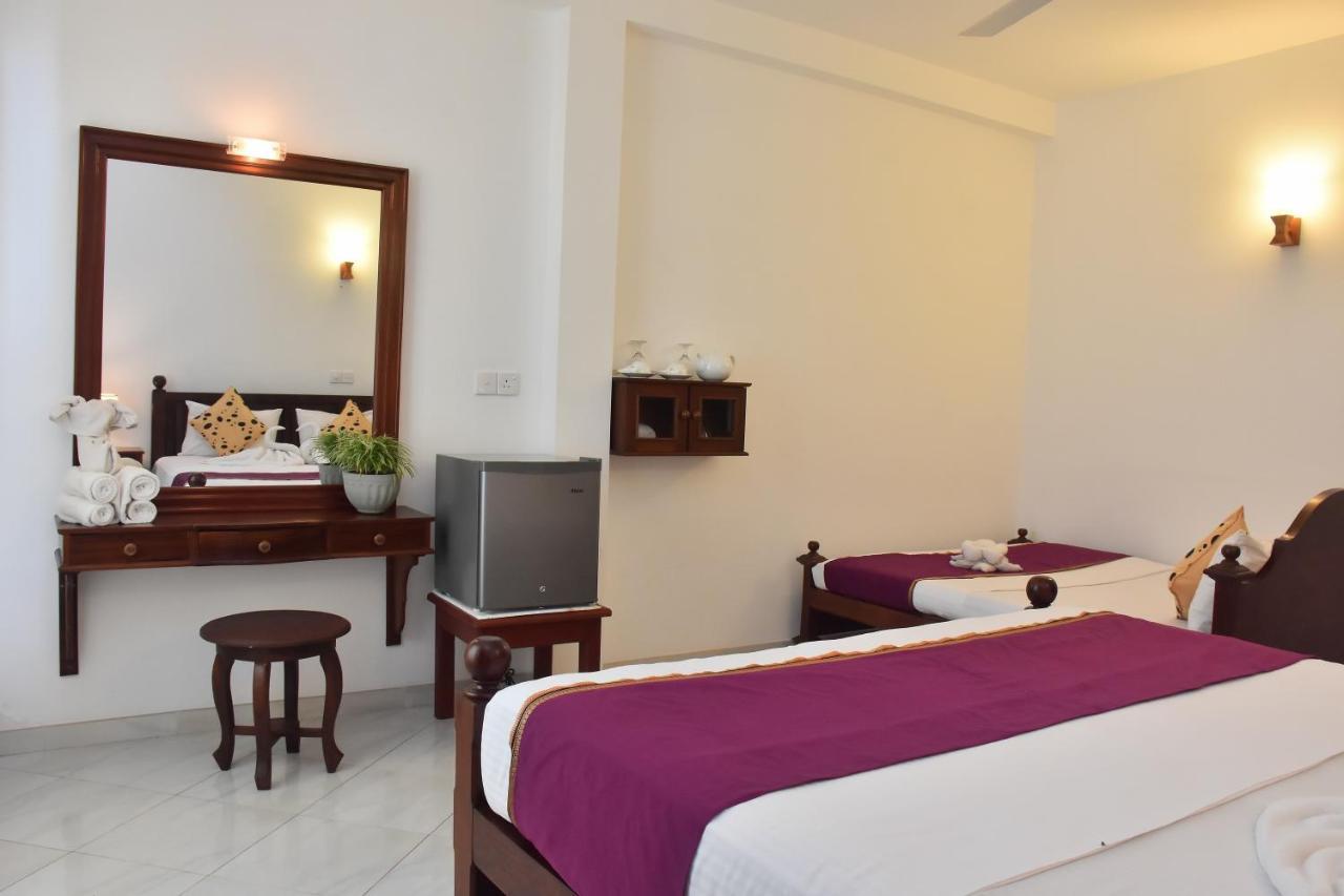 Villa De White Sambur Hikkaduwa Εξωτερικό φωτογραφία